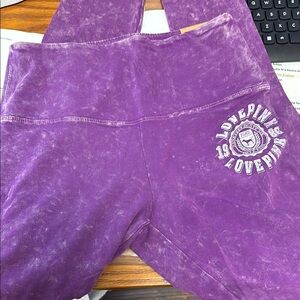 PINK Victoria's Secret Purple leggings